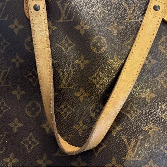 Authentic Louis Vuitton Monogram Canvas Odeon GM - Pre-Loved Used Condition - Picture 8 of 16